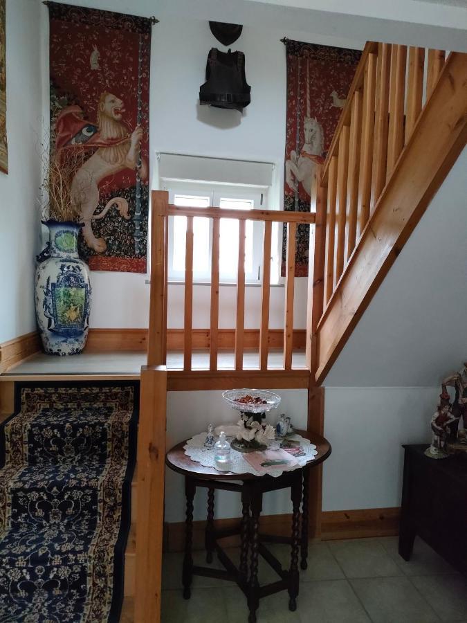 Les Petits Champs Apartment Buais-les-Monts Bagian luar foto